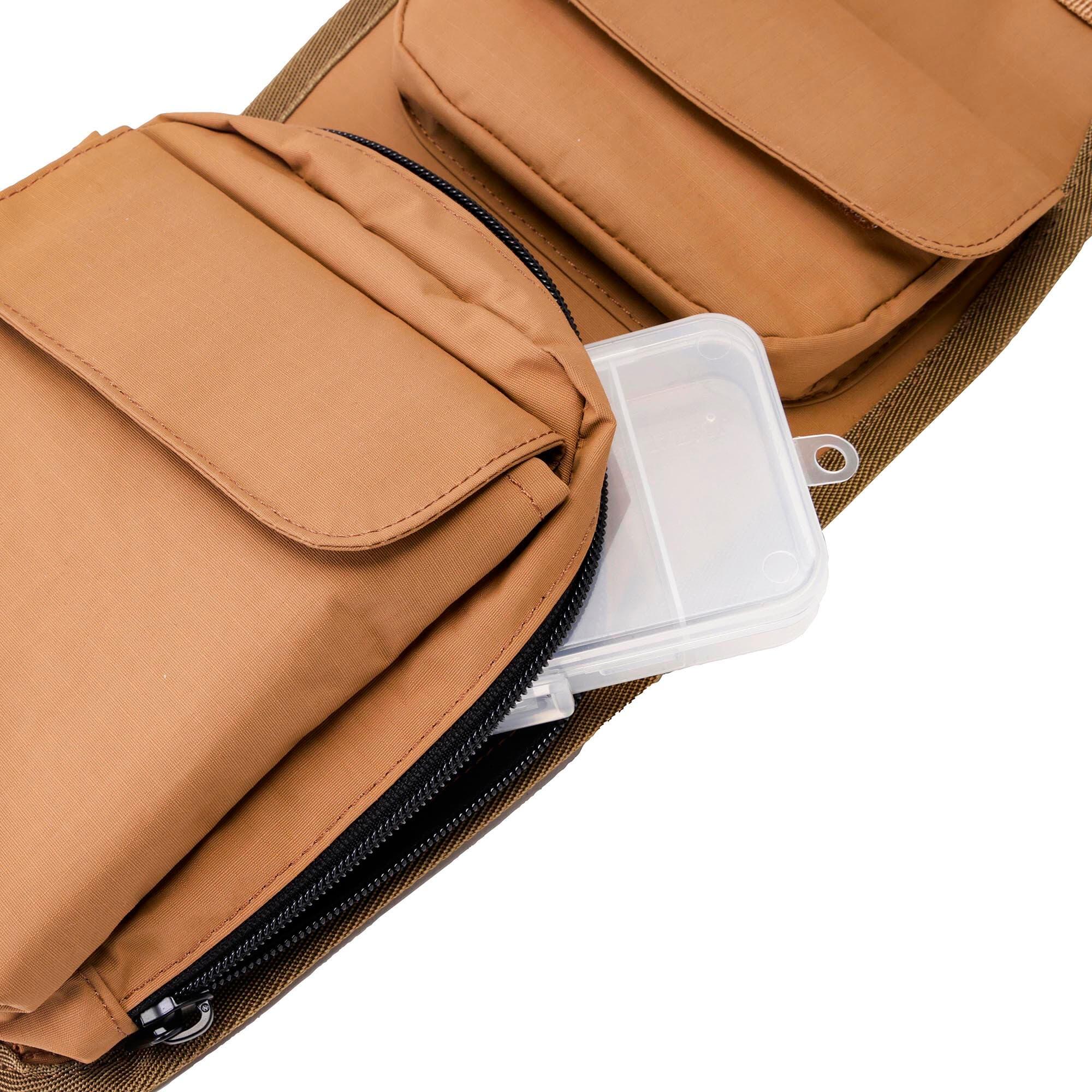 前面下部ポケット使用例