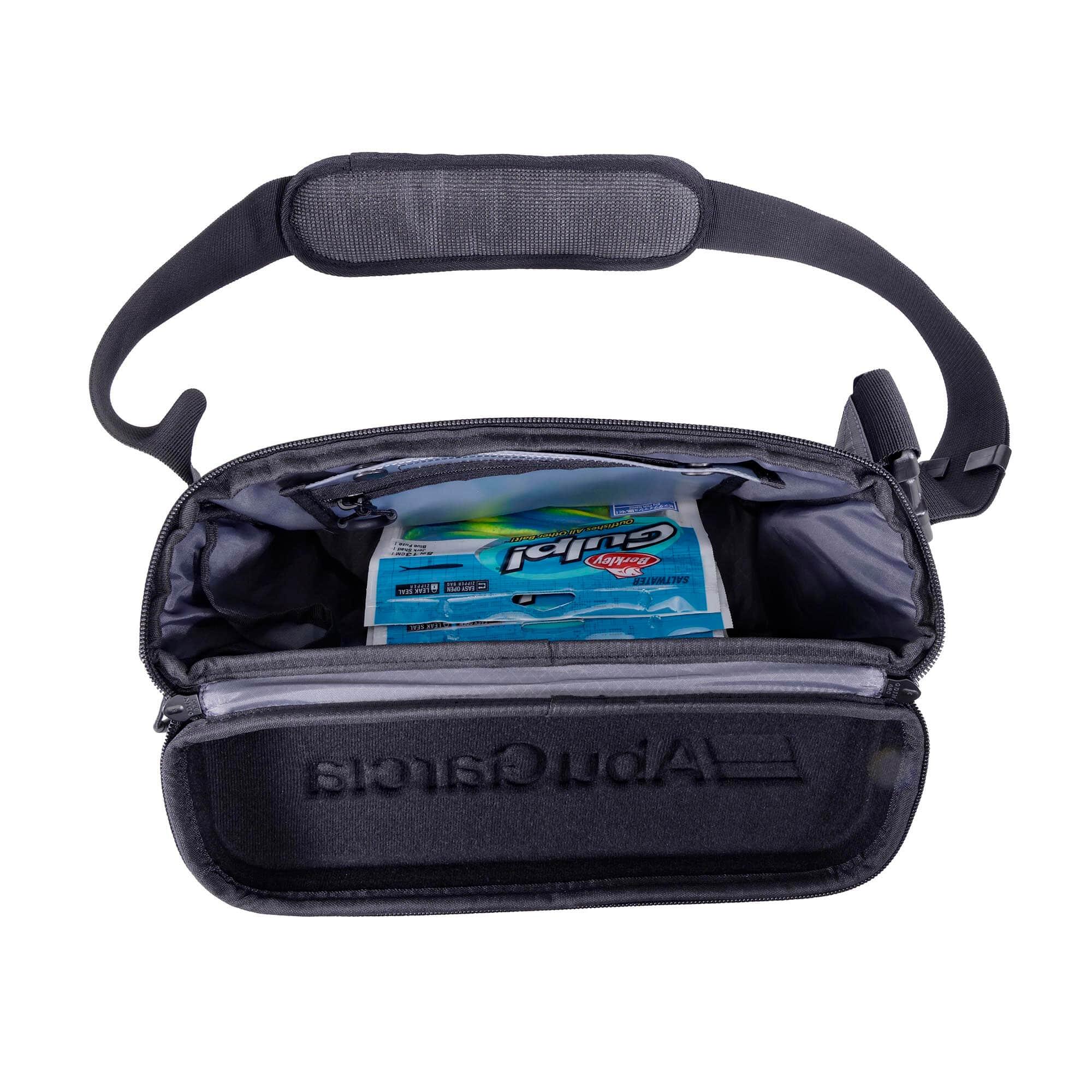 メインポケット収納例